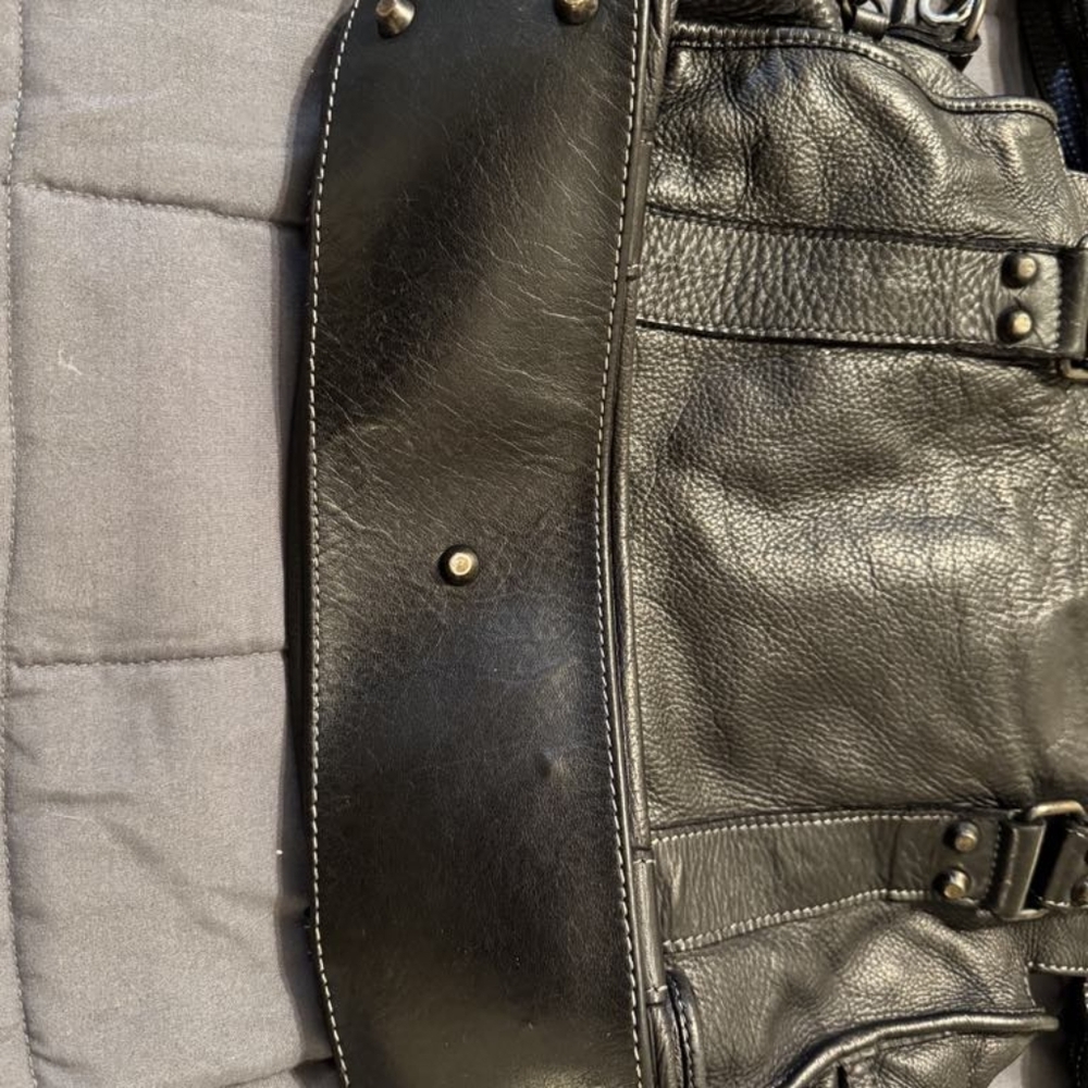 Lusher Large Hobo Crossbody Bag - Picture 2 of 7